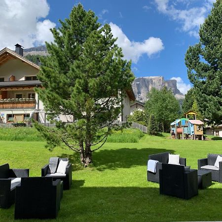 Apartments La Vara Corvara In Badia Exterior foto